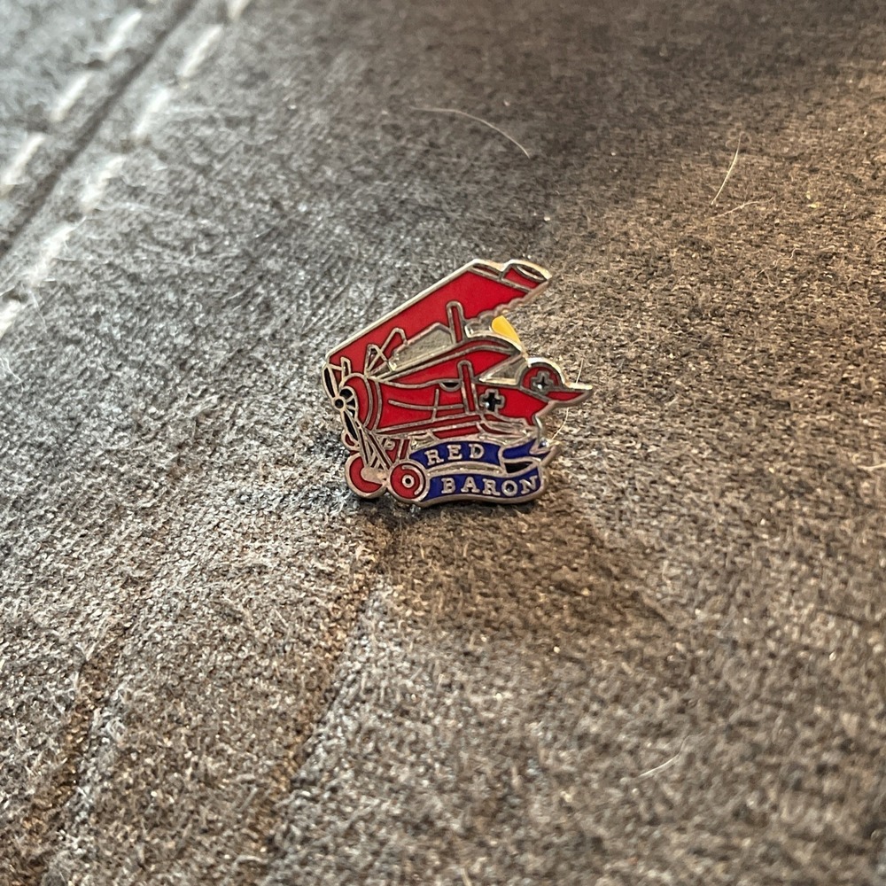 MAFCO Red Baron German Fokker Triplane Plane Airplane Lapel Pin
